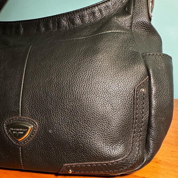 Black Pebbled Leather Tignanello Shoulder Bag - Picture 3 of 14